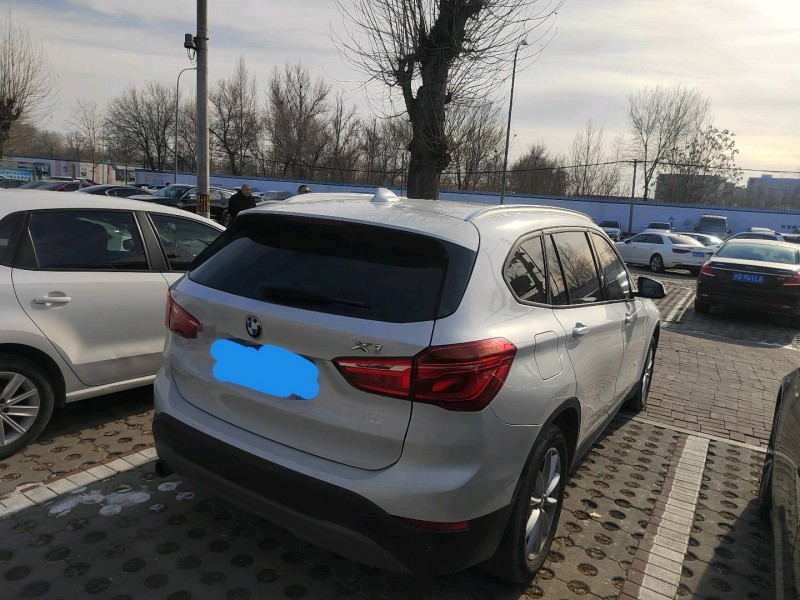 北京18年宝马X14