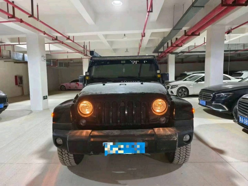 遵義14年Jeep牧馬人1