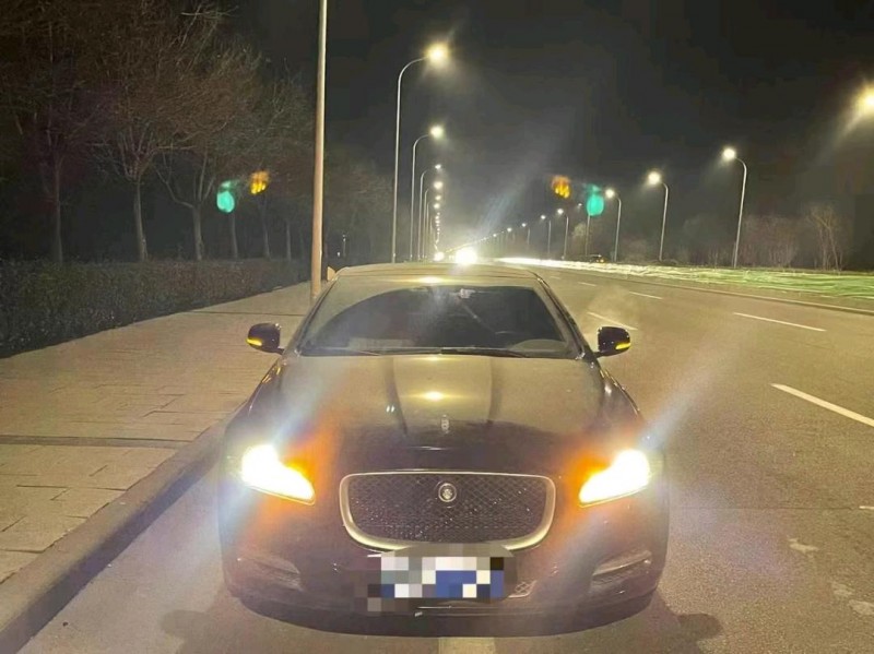 天津13年捷豹XJ1