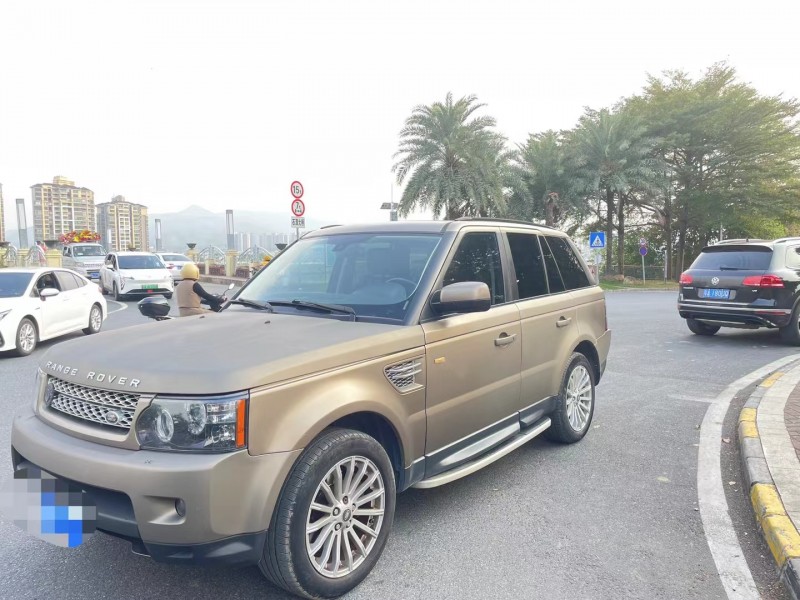 广州13年路虎揽胜运动2