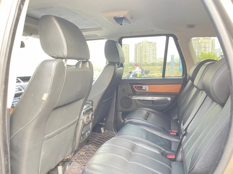 广州13年路虎揽胜运动6