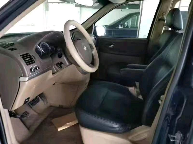 枣庄17年别克GL86