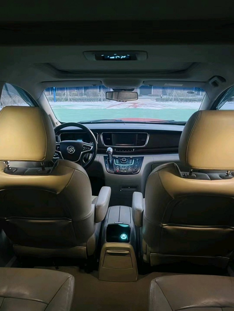 枣庄15年别克GL88