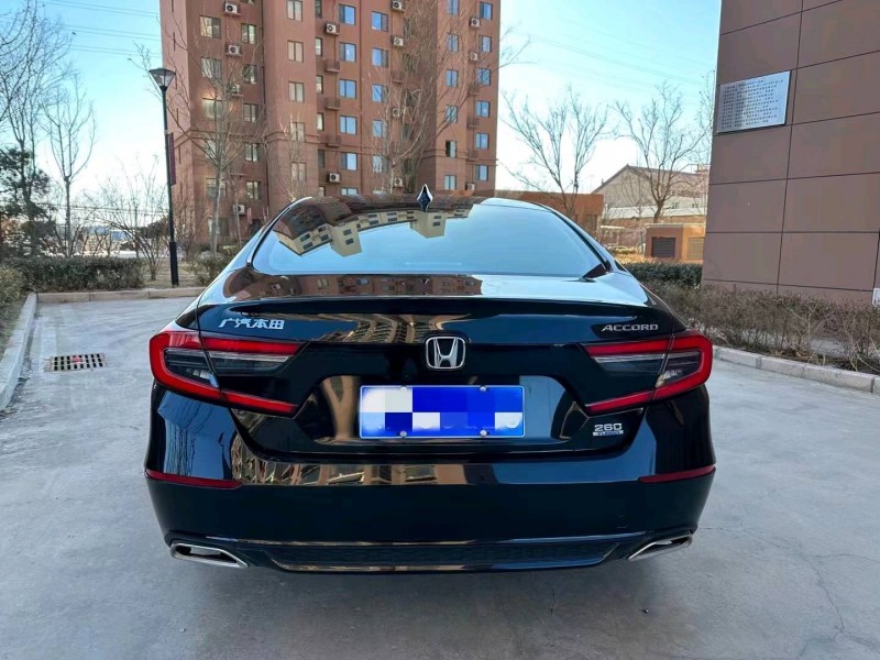 邢台23年本田雅阁6