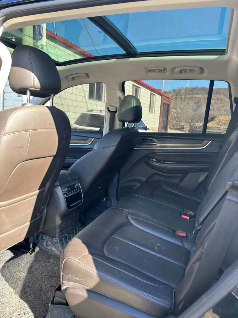 邯郸18年荣威RX87