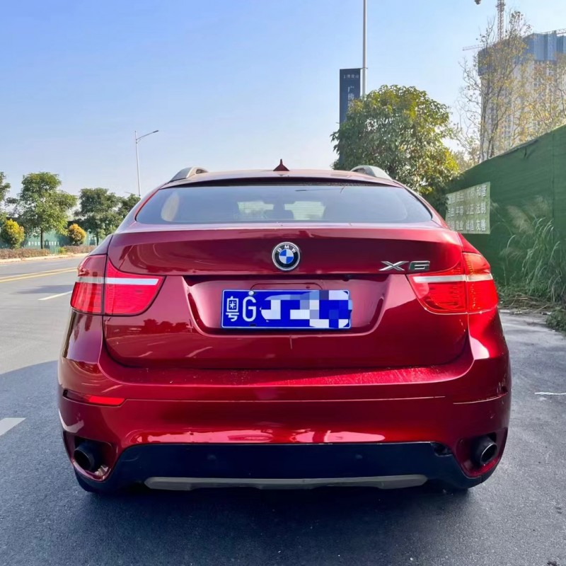 广州12年宝马X69