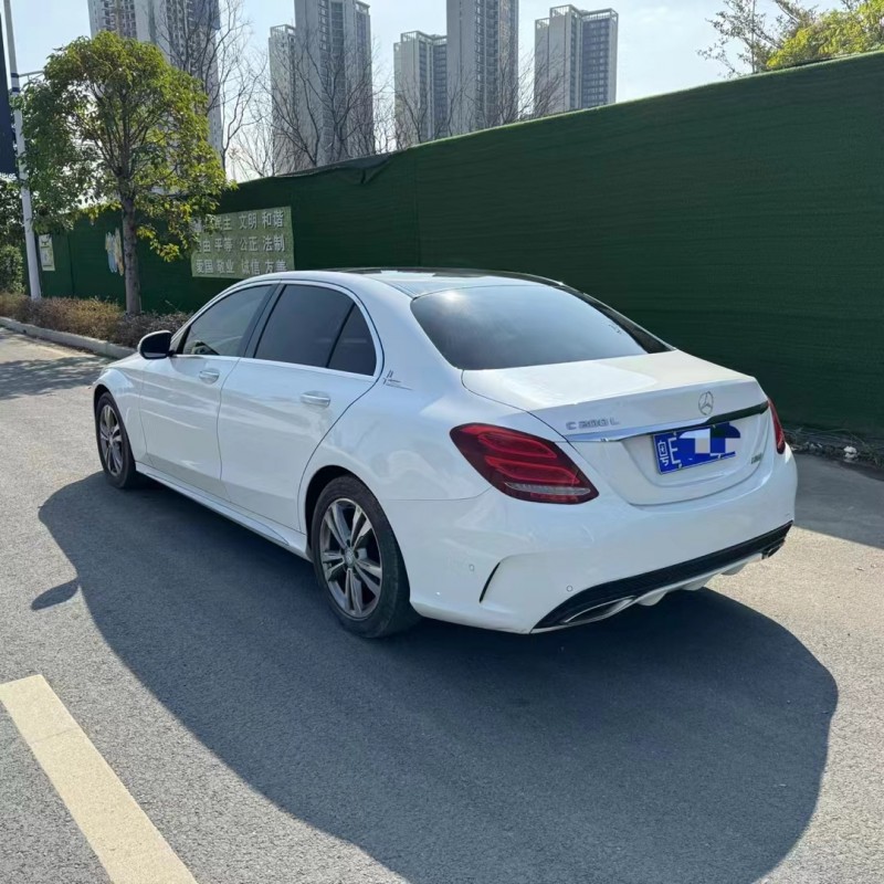广州17年奔驰C4