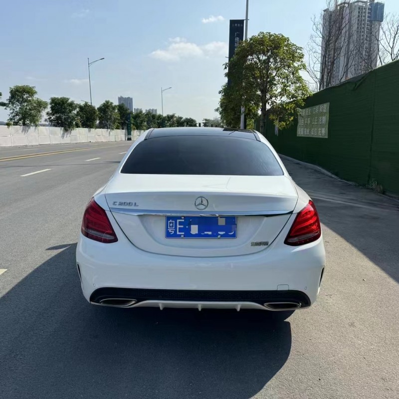 广州17年奔驰C9