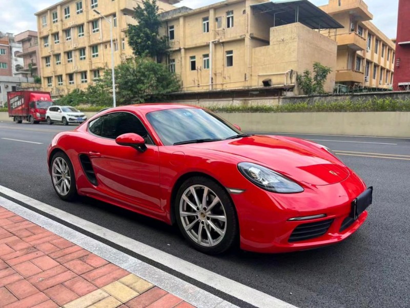 东莞17年保时捷7183
