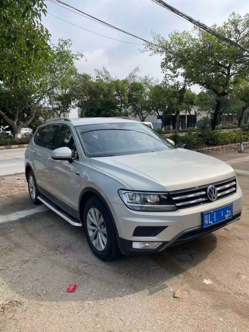 广州19年大众途观3