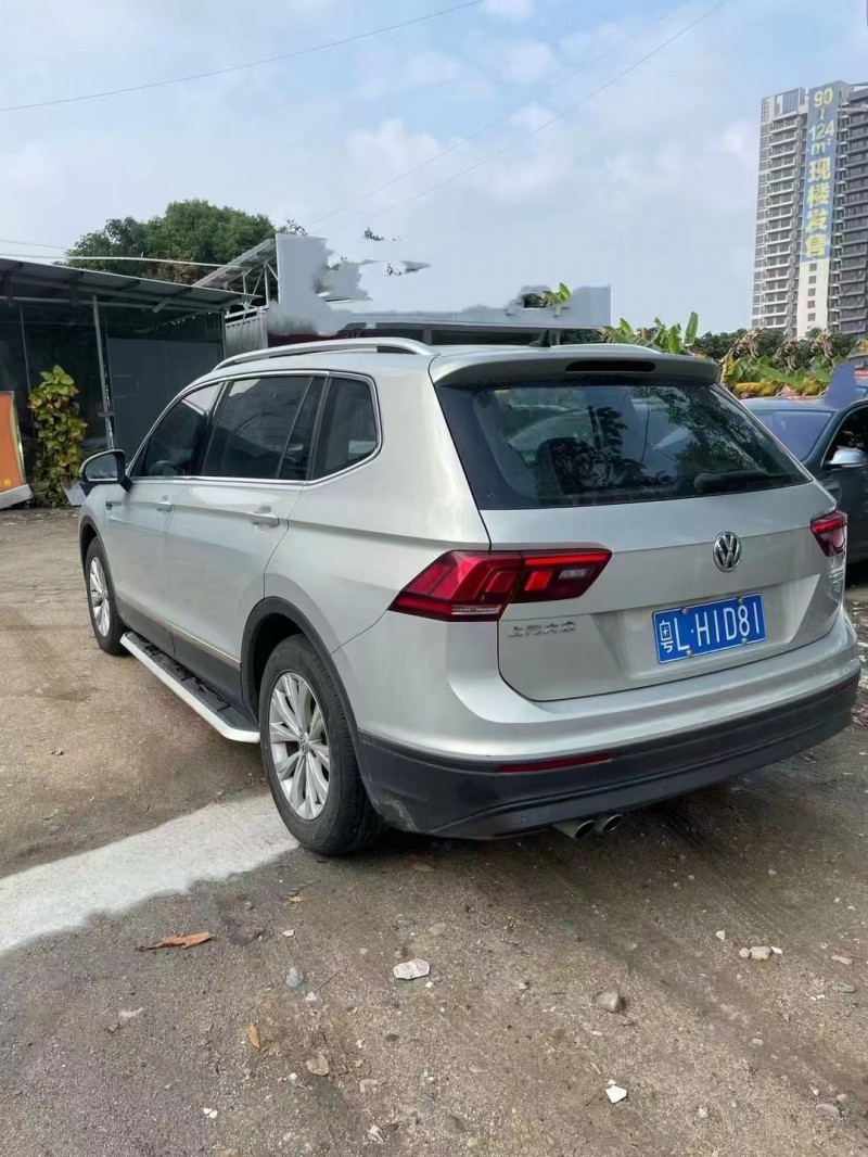 广州19年大众途观4