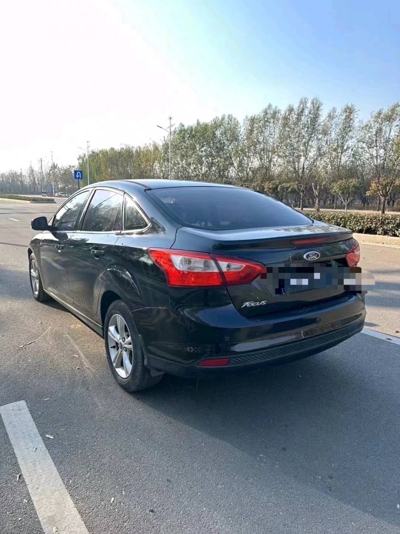 枣庄15年福特福克斯9