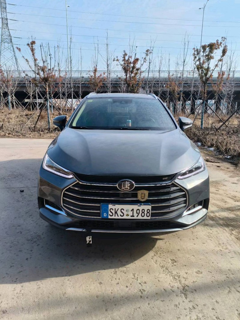 青岛19年比亚迪唐1