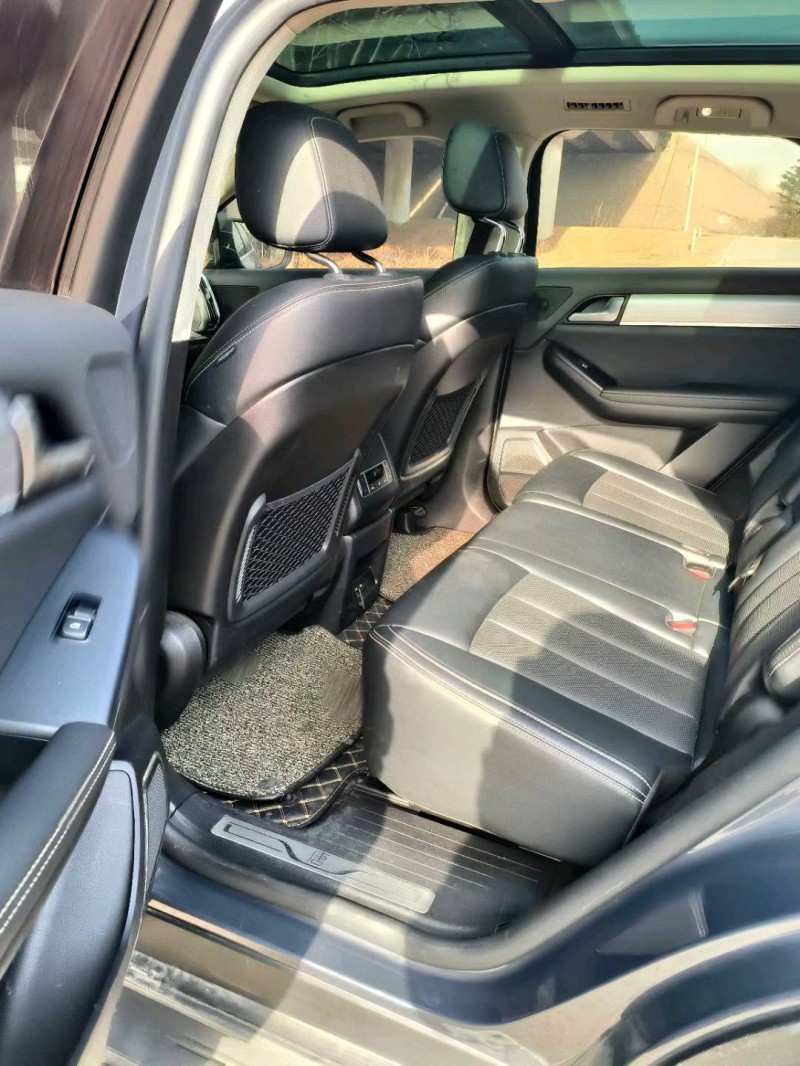 青岛19年比亚迪唐4