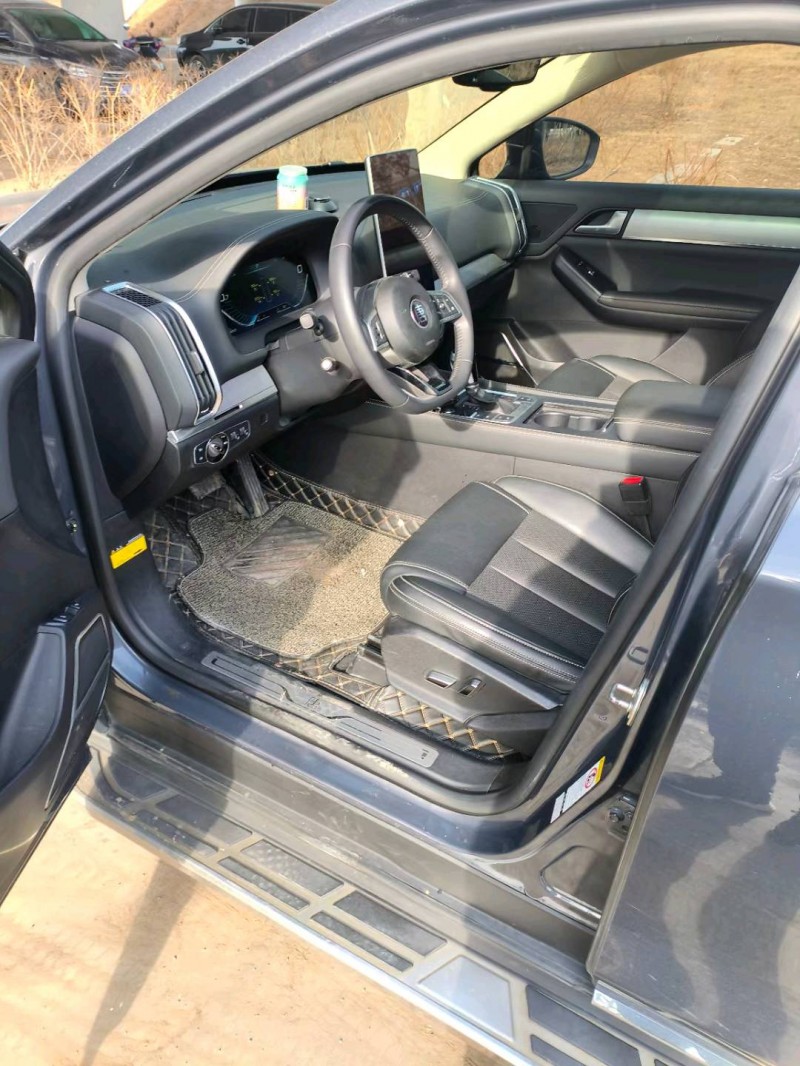 青岛19年比亚迪唐5