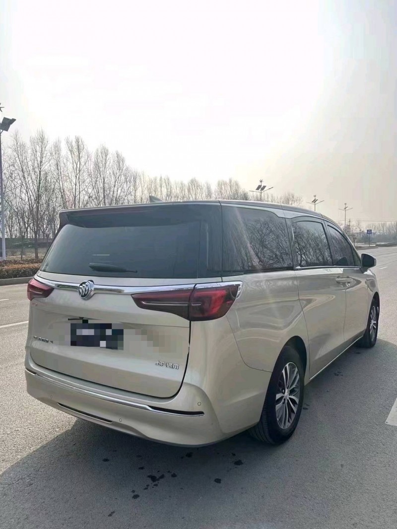 枣庄21年别克GL88