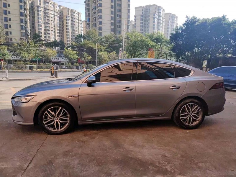 珠海23年比亚迪秦2