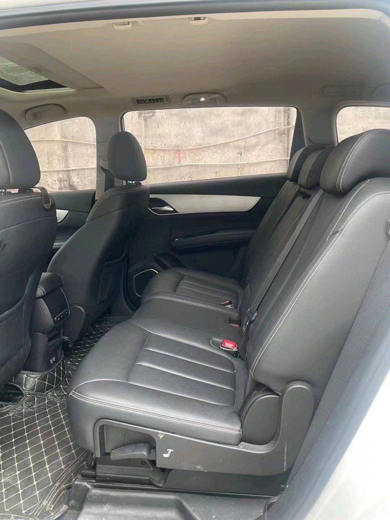 广州21年比亚迪宋5