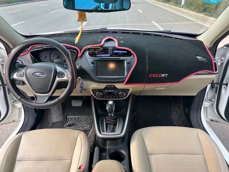 枣庄18年福特福睿斯6