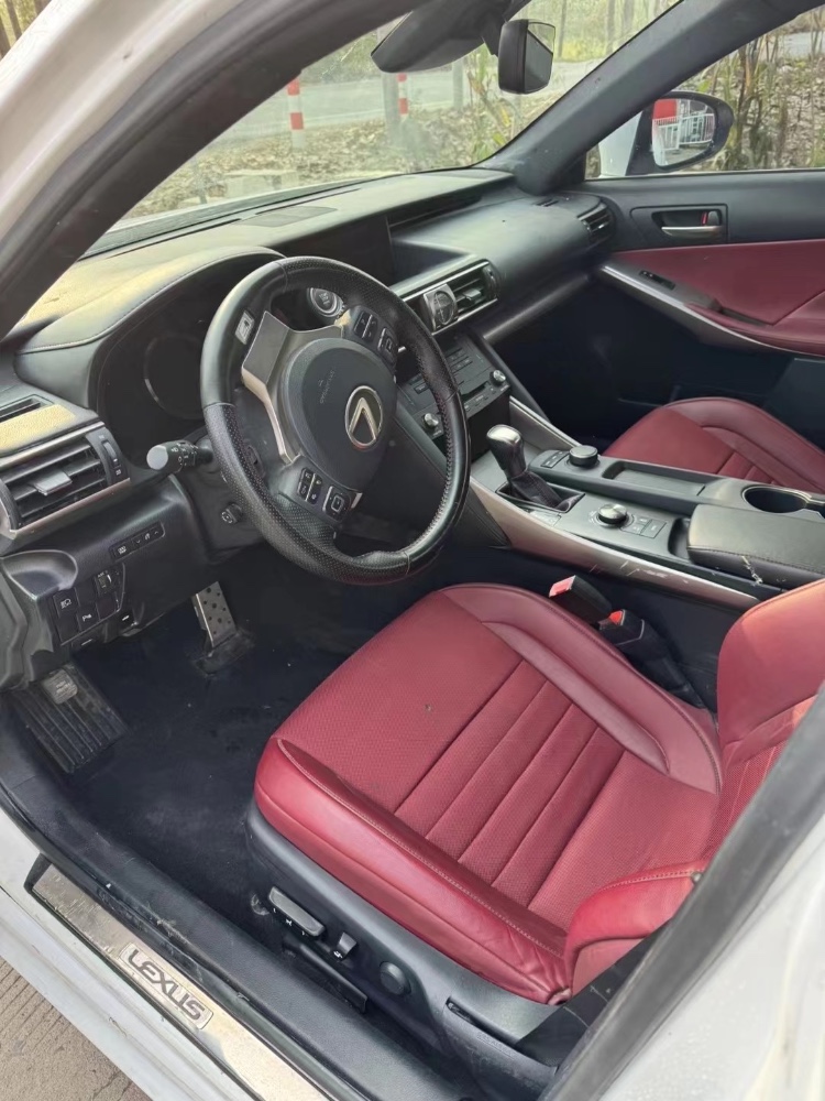 宿州18年雷克萨斯IS2