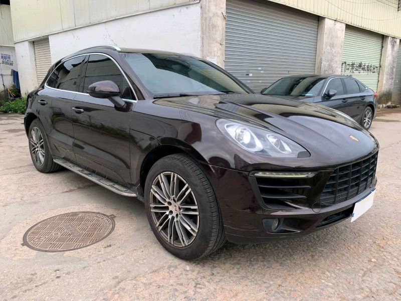 广州16年保时捷Macan2