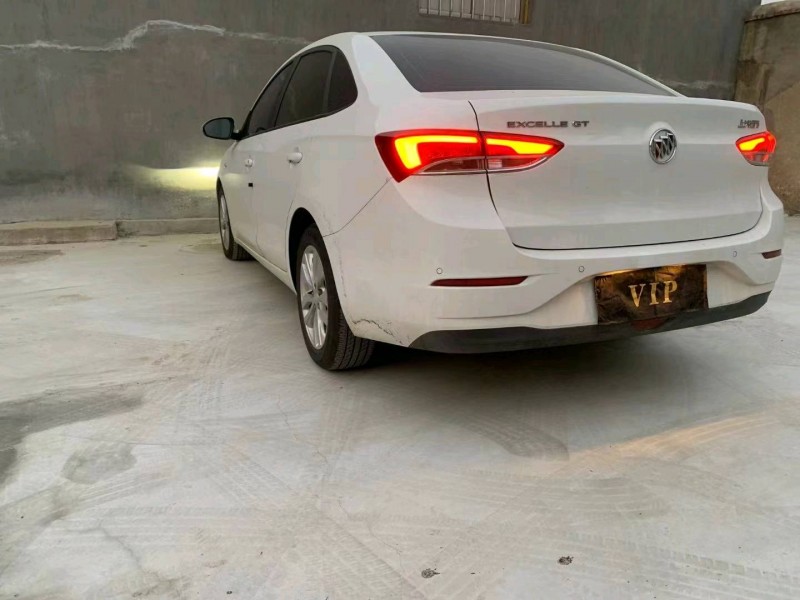 潍坊21年别克英朗6