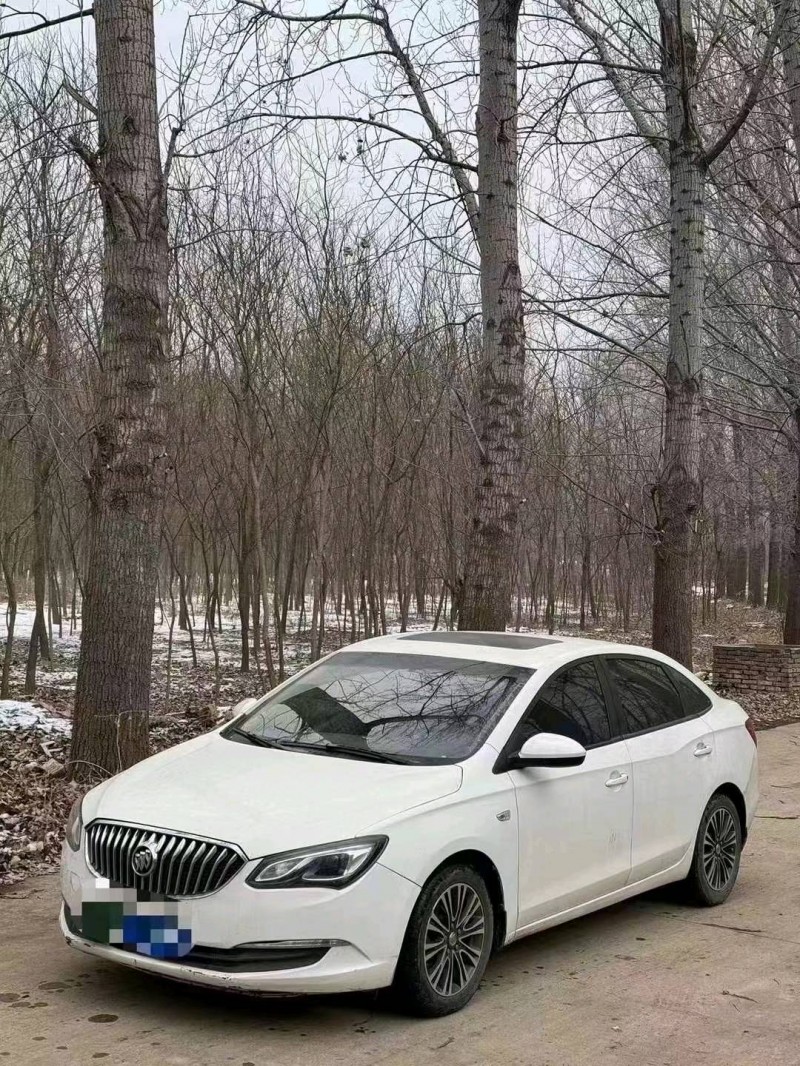 聊城17年别克英朗2