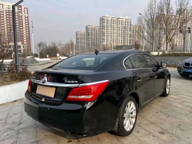 济南14年别克君越8