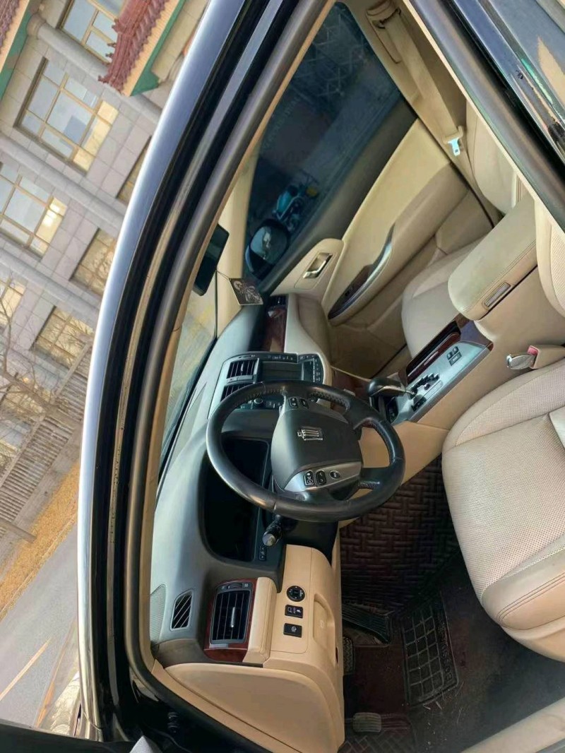 邯郸13年丰田皇冠9