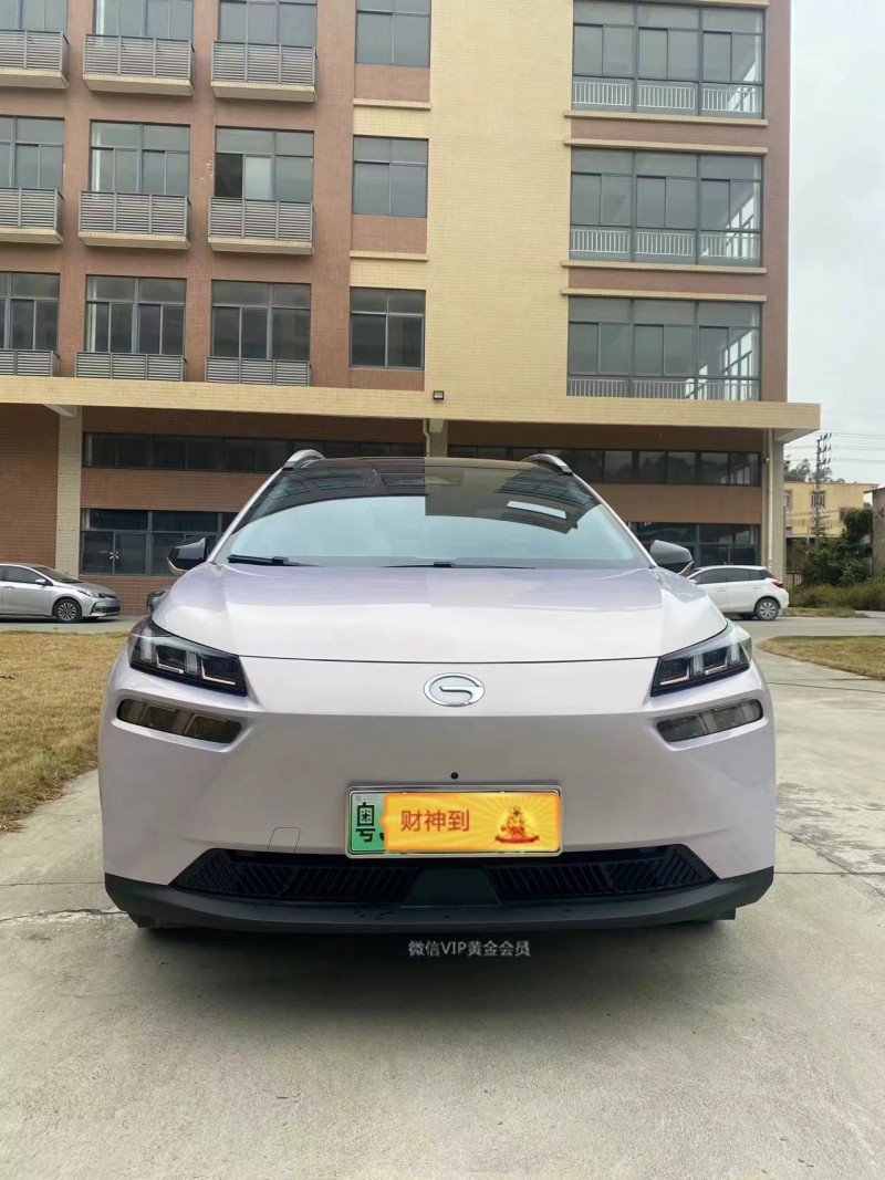 佛山22年传祺埃安V1