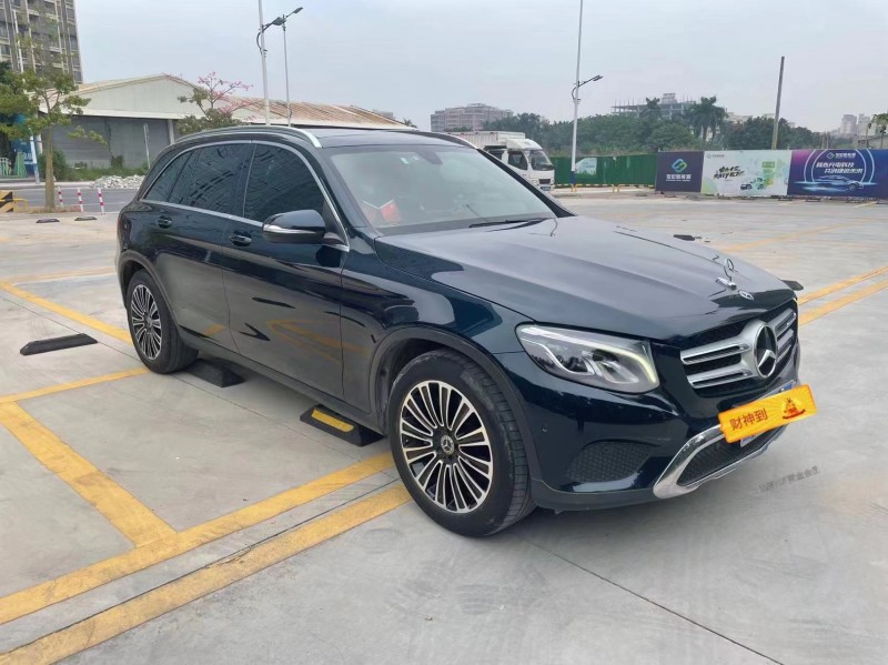 佛山19年奔驰GLC3