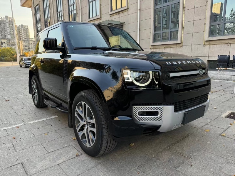 邯郸23年路虎卫士4