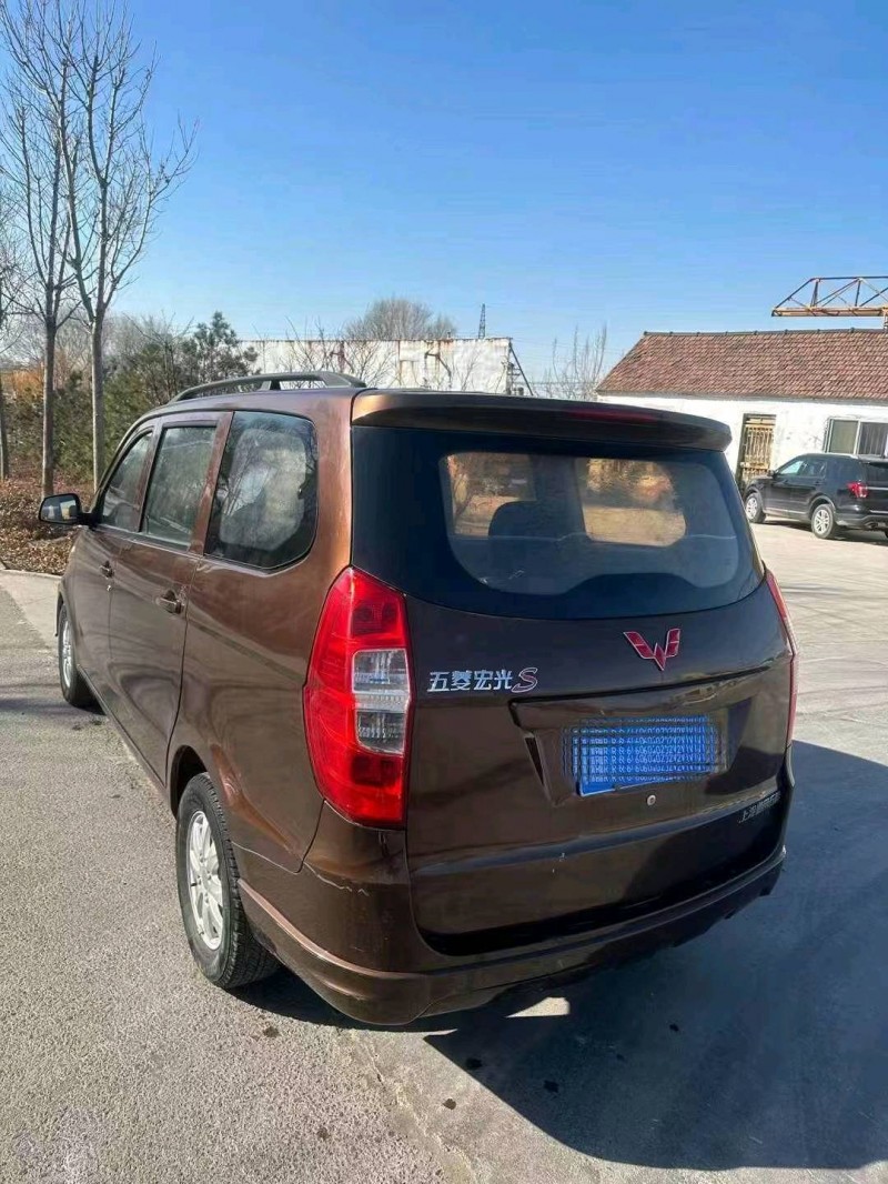 淄博17年五菱汽車宏光4