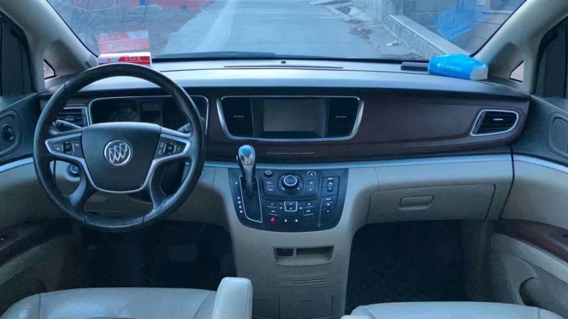 枣庄18年别克GL83