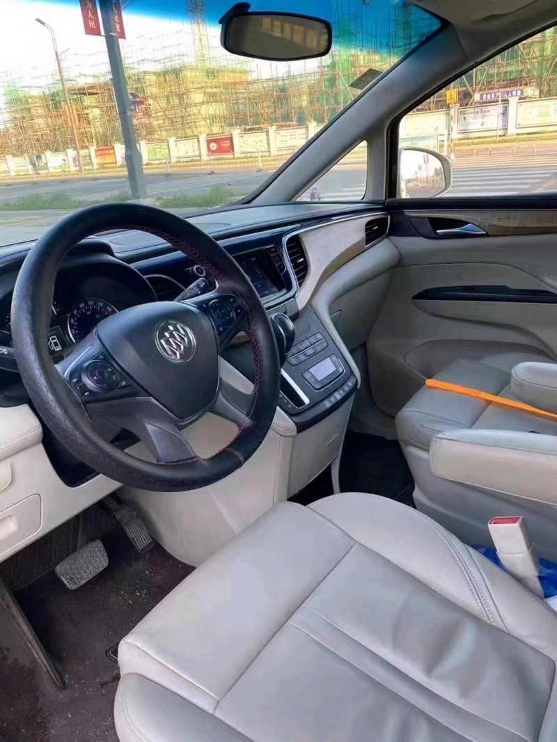 济南18年别克GL86