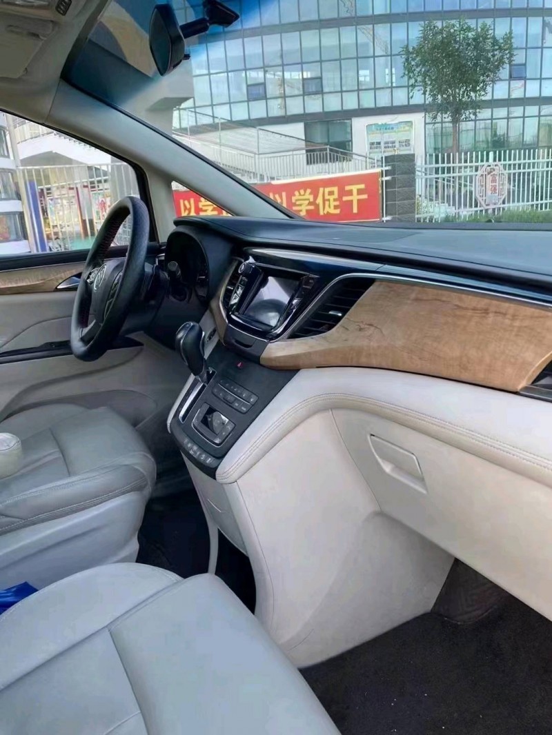 济南18年别克GL87