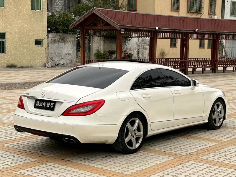 汕头13年奔驰CLS8