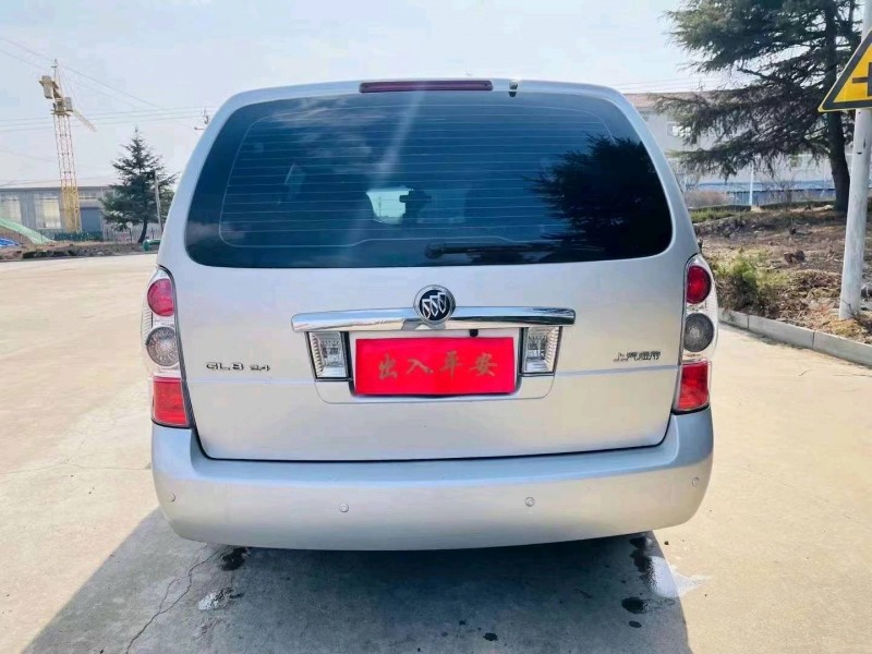 枣庄17年别克GL84