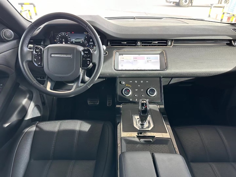 榆林21年路虎极光5