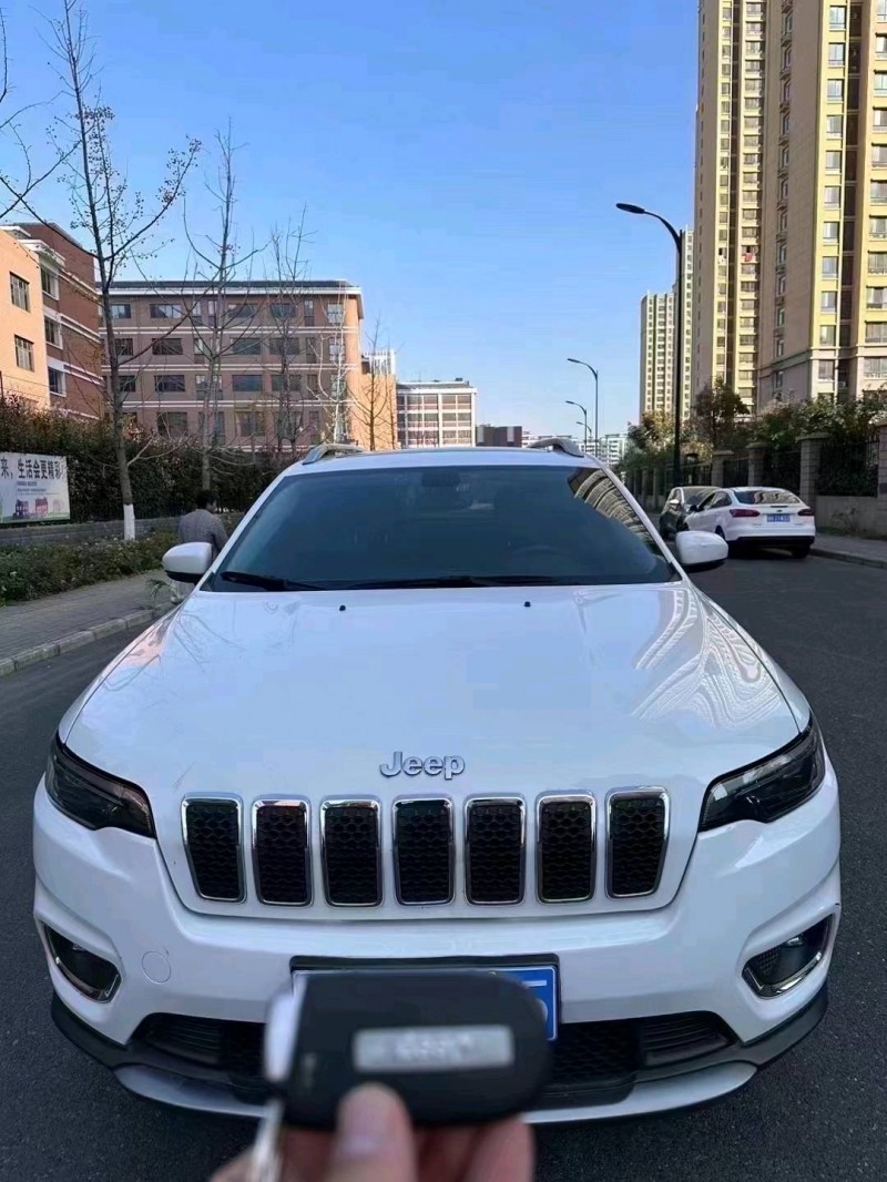 广州20年Jeep自由光1