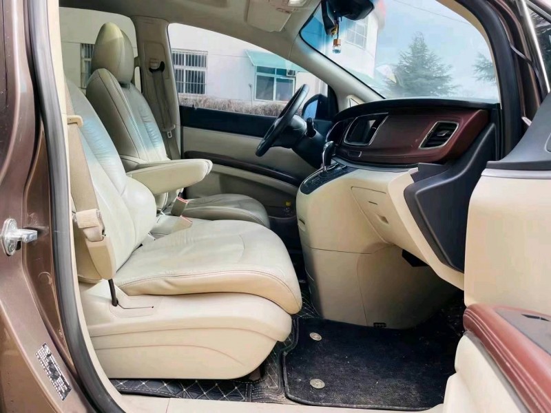 枣庄16年别克GL89