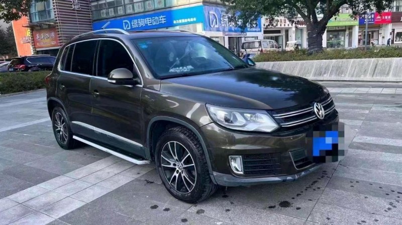 嘉兴14年大众途观2