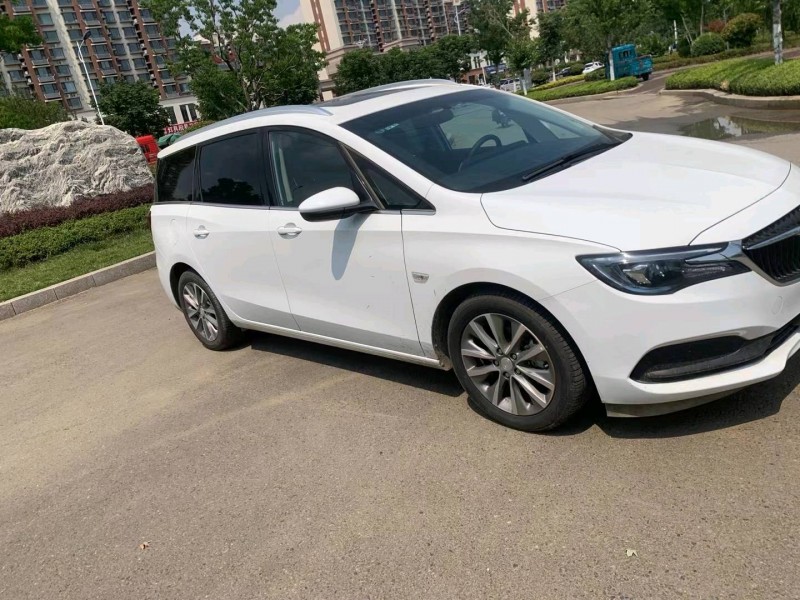 临沂22年别克GL62