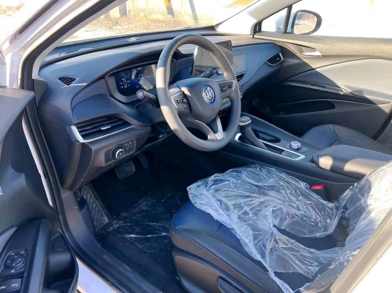 青岛23年别克微蓝6