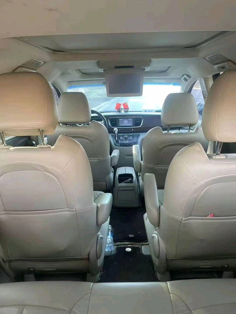 淄博15年别克GL84