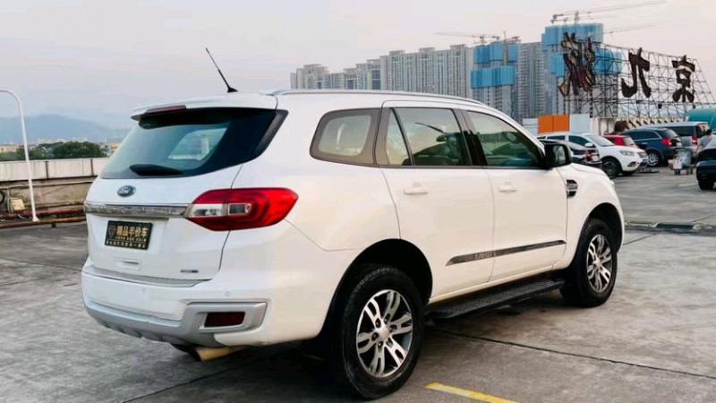 东莞16年福特撼路者8