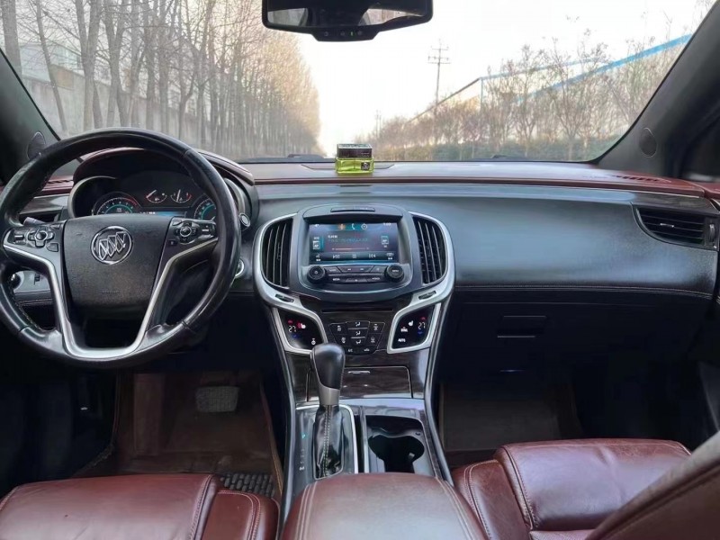 青岛14年别克君越4