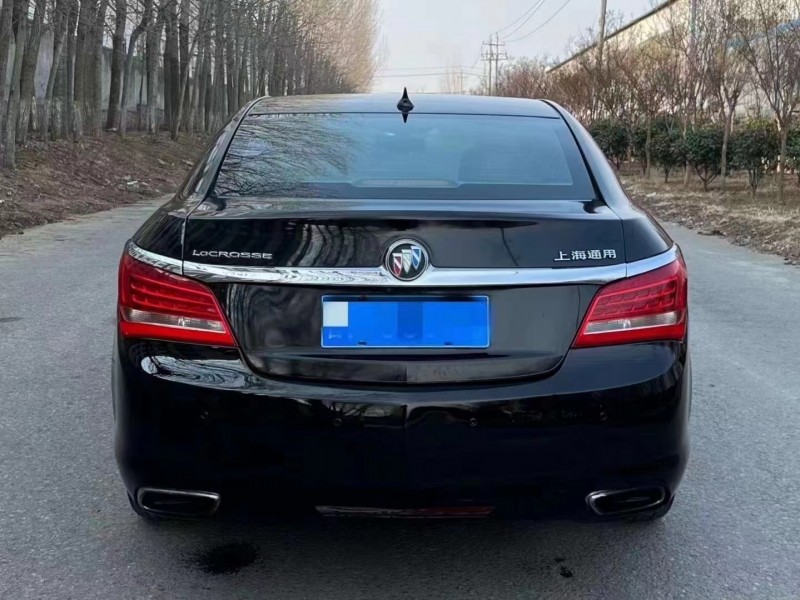 青岛14年别克君越6