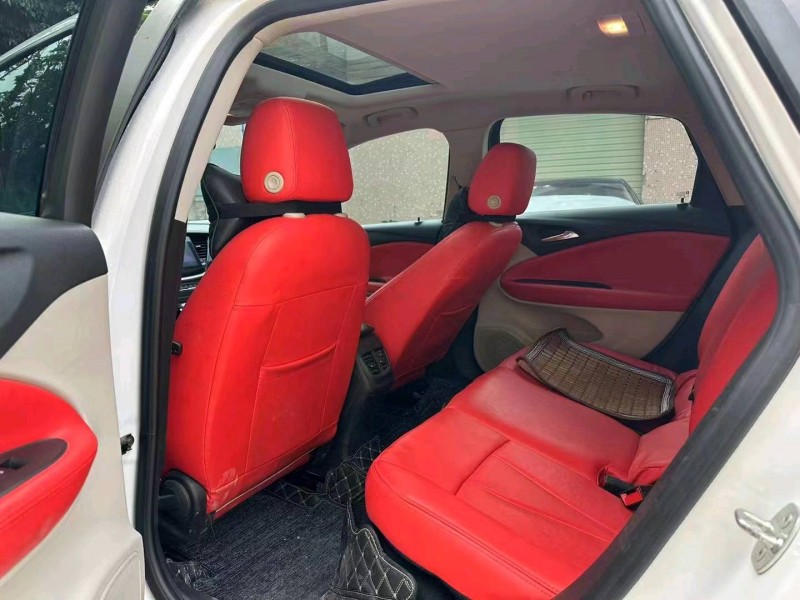 珠海21年别克威朗6