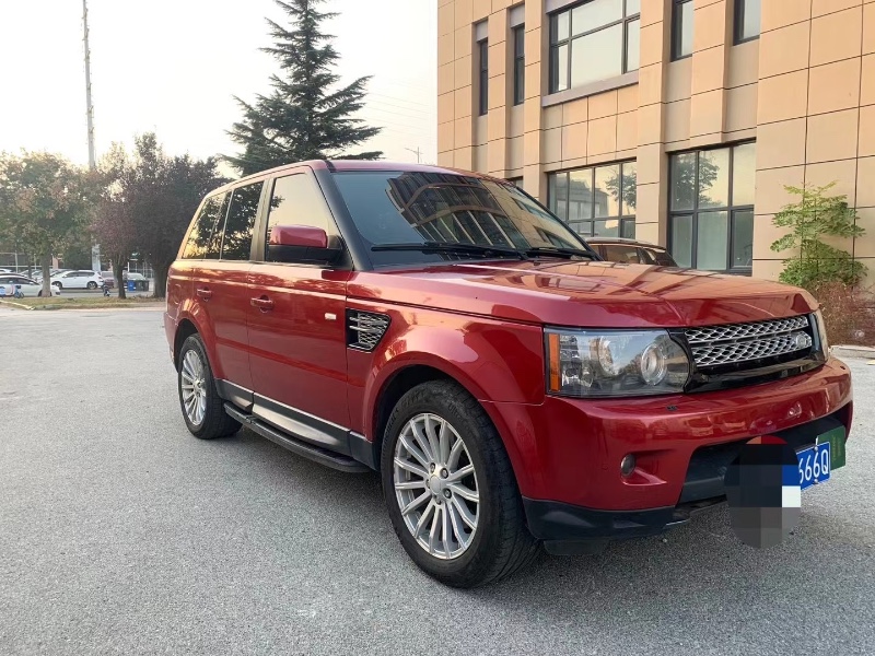 青岛12年路虎揽胜运动4